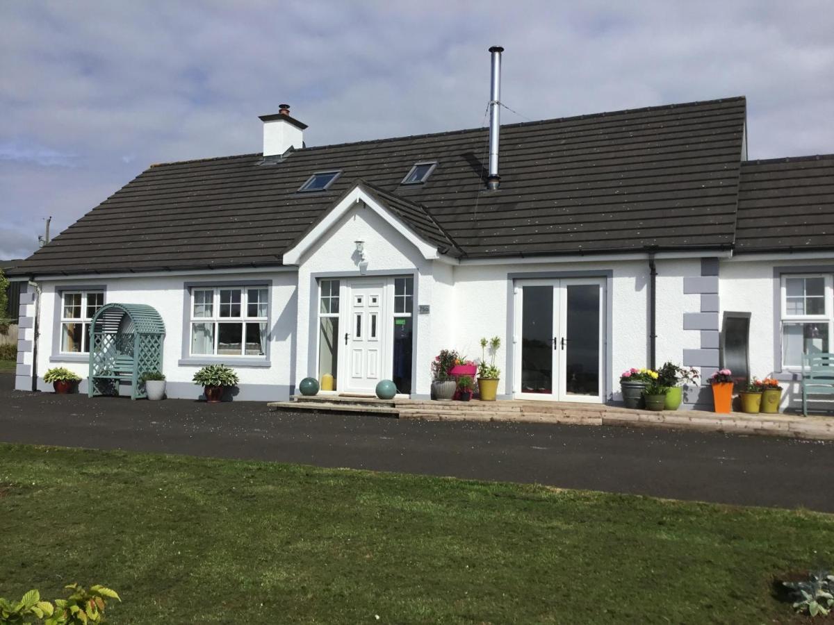 Bed and Breakfast Longview House Ballymoney Exterior foto